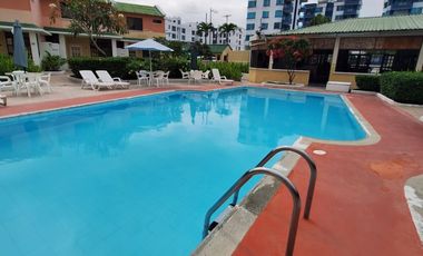 VENTA HOSTERÍA SECTOR TONSUPA - ESMERALDAS