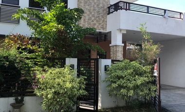 5 Bedroom House and Lot for Lease in Merville Park, Parañaque City