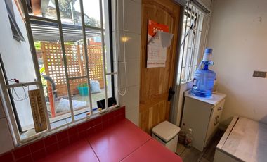 Hermosa y Amplia Casa, 4 Dormitorios / 3 Baños - Muy Soleada