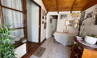 Hermosa y Amplia Casa, 4 Dormitorios / 3 Baños - Muy Soleada