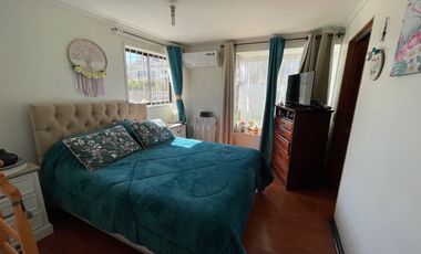 Hermosa y Amplia Casa, 4 Dormitorios / 3 Baños - Muy Soleada