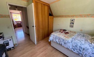 Hermosa y Amplia Casa, 4 Dormitorios / 3 Baños - Muy Soleada