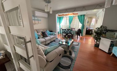 Hermosa y Amplia Casa, 4 Dormitorios / 3 Baños - Muy Soleada