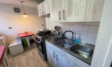 Hermosa y Amplia Casa, 4 Dormitorios / 3 Baños - Muy Soleada