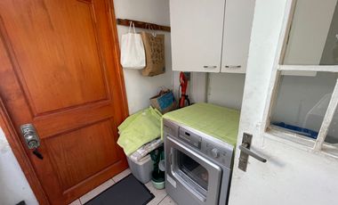 Hermosa y Amplia Casa, 4 Dormitorios / 3 Baños - Muy Soleada