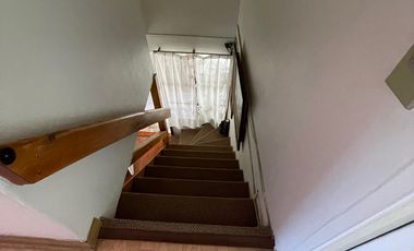 Hermosa y Amplia Casa, 4 Dormitorios / 3 Baños - Muy Soleada