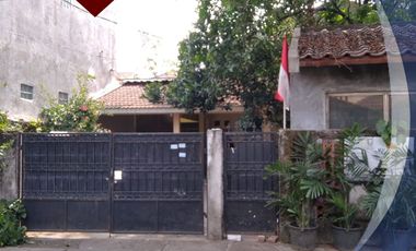 Rumah 2 Lantai, Dekat Tol Meruya, Kembangan, Jakarta Barat
