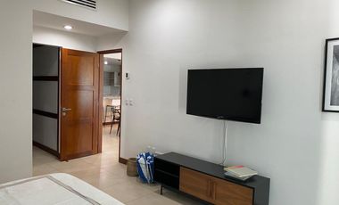 Departamentos a pie de playa Mazatlan, Escondido Tower