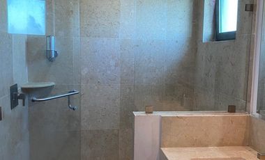 Departamentos a pie de playa Mazatlan, Escondido Tower