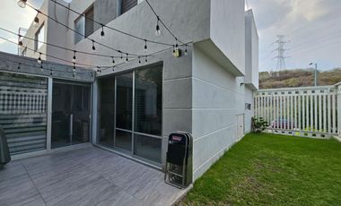 COLINAS DE SAN ISIDRO ZAPOPAN (ZONA CAÑADAS) CASA EN VENTA FRENTE A BOSQUE