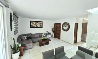 COLINAS DE SAN ISIDRO ZAPOPAN (ZONA CAÑADAS) CASA EN VENTA FRENTE A BOSQUE