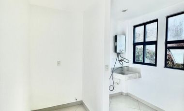 (CMS) PENTHOUSE EN SAN ANTON $ 3,000,000
