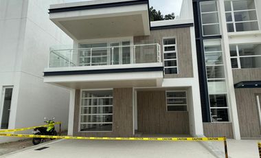 PNM - FOR LEASE: 3 Bedroom House in M Residences Capitol Hills, Quezon City
