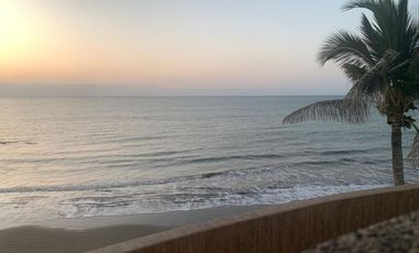 departamento con vista al mar de venta en Manta