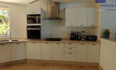 D203 Departamento Residencial en Venta 5 recámaras Ixtapa Contramar Palmetto