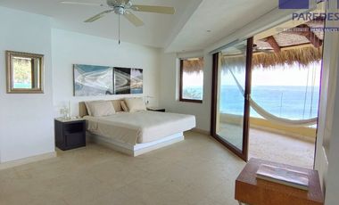 D203 Departamento Residencial en Venta 5 recámaras Ixtapa Contramar Palmetto