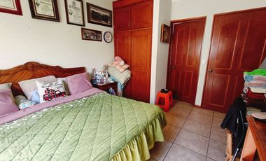 CASA GRANDE EN VENTA - JARIPEO - SALIDA A MIL CUMBRES