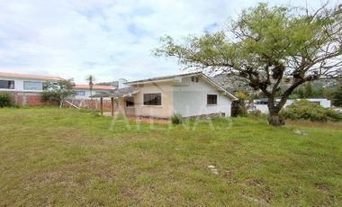 CASA PEQUEÑA EN RENTA, CHALLUABAMBA