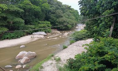 FINCA CON VISTA AL MAR CERCA DEL PARQUE TAYRONA SANTA MARTA.
