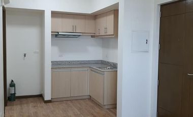 For sale condo in pasay near macapgal roxas boulevard Baclaran marina sea side metrobank avenue