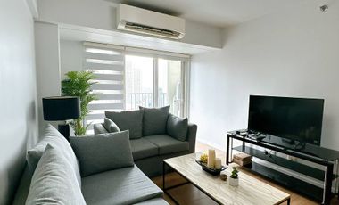 Fully furnished 1BR with balcony in Kroma Tower Makati city near PBcom