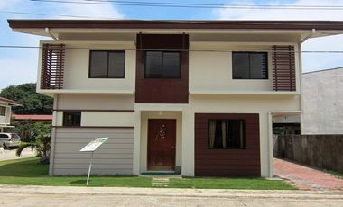 4 Bedroom House and Lot For Sale in Mandaue Cebu