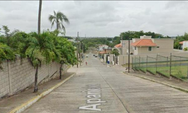 CASA EN REMATE EN EL CHARRO TAMPICO