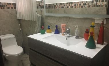 CASA DE VENTA EN EL BOSQUE: UBICACIÓN ESTRATÉGICA, PARA USO COMERCIAL O RESIDENCIAL 340 M2, $330.000