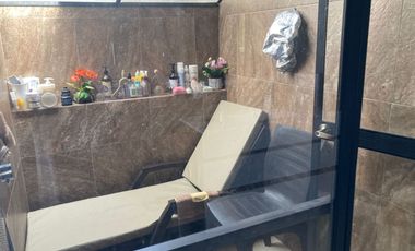 CASA DE VENTA EN EL BOSQUE: UBICACIÓN ESTRATÉGICA, PARA USO COMERCIAL O RESIDENCIAL 340 M2, $330.000