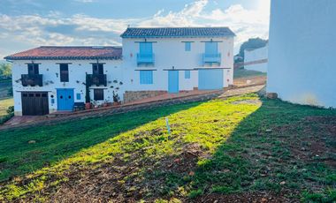 Lote urbano en venta – Conjunto cerrado Bucaregua, Barichara
