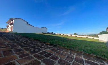 Lote urbano en venta – Conjunto cerrado Bucaregua, Barichara