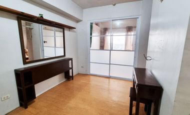 Eastwood City For Rent Studio Unit in One Orchard Road
