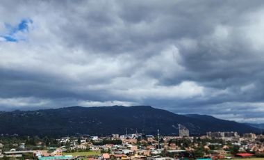 apartamento 100 metros, 3 habitaciones, 2 baños, sala comedor, cocina, lavanderia, Piso 5, 5 años de construido, Club house, 1 parqueadero, opcion de