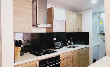 apartamento 100 metros, 3 habitaciones, 2 baños, sala comedor, cocina, lavanderia, Piso 5, 5 años de construido, Club house, 1 parqueadero, opcion de