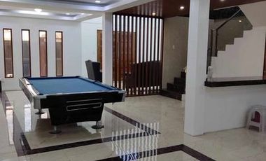 6-Bedrooms House for Sale/Rent in Multinational Village Paranaque City