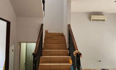 Rent For House At Ciracas Jakarta Timur
