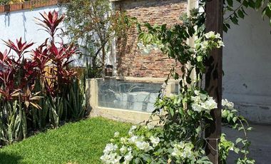 CASA EN TEZOYUCA EMILIANO ZAPATA MORELOS ESQUINA CON TERRENO AL SUR DE CUERNAVACA