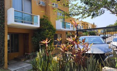 CASA EN TEZOYUCA EMILIANO ZAPATA MORELOS ESQUINA CON TERRENO AL SUR DE CUERNAVACA