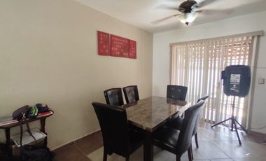 CASA EN TEZOYUCA EMILIANO ZAPATA MORELOS ESQUINA CON TERRENO AL SUR DE CUERNAVACA