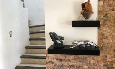 CASA EN TEZOYUCA EMILIANO ZAPATA MORELOS ESQUINA CON TERRENO AL SUR DE CUERNAVACA