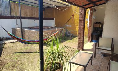 CASA EN TEZOYUCA EMILIANO ZAPATA MORELOS ESQUINA CON TERRENO AL SUR DE CUERNAVACA
