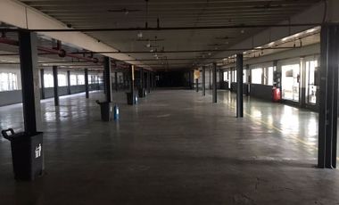 GOOD LOCATION PARANAQUE WAREHOUSE FOR LEASE!!!