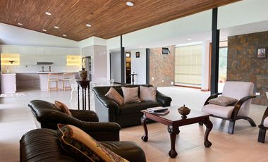 PR21591 Casa Amoblada en arriendo en el sector Carmen del Viboral