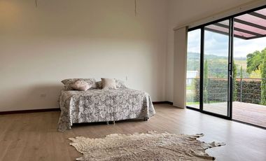 PR21591 Casa Amoblada en arriendo en el sector Carmen del Viboral