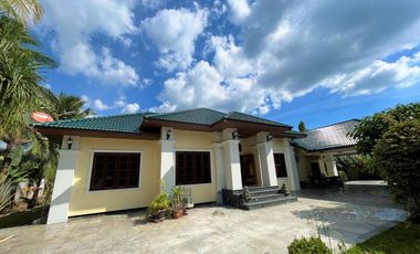 Large and Mountain View 4-bedroom house with pool for sale and rent in the center of Aonang, Krabi