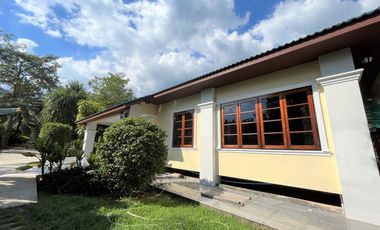 Large and Mountain View 4-bedroom house with pool for sale and rent in the center of Aonang, Krabi