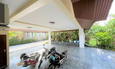 Large and Mountain View 4-bedroom house with pool for sale and rent in the center of Aonang, Krabi
