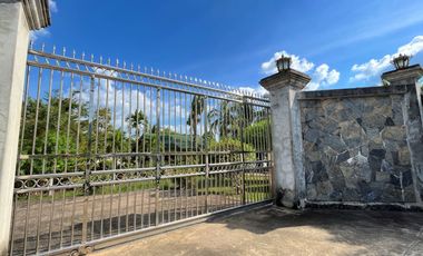 Large and Mountain View 4-bedroom house with pool for sale and rent in the center of Aonang, Krabi