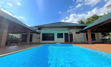 Large and Mountain View 4-bedroom house with pool for sale and rent in the center of Aonang, Krabi