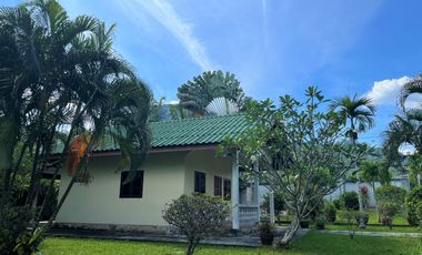 Large and Mountain View 4-bedroom house with pool for sale and rent in the center of Aonang, Krabi